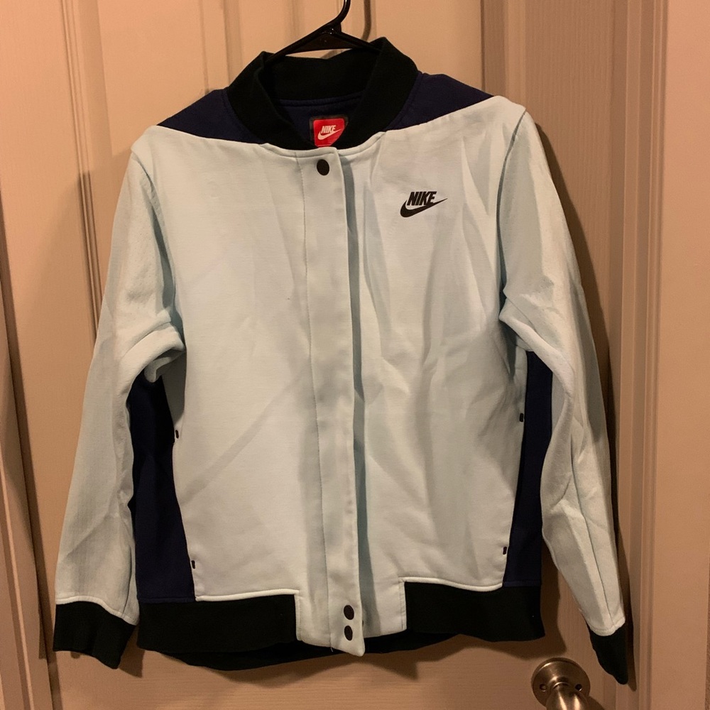 Nike jacket for women